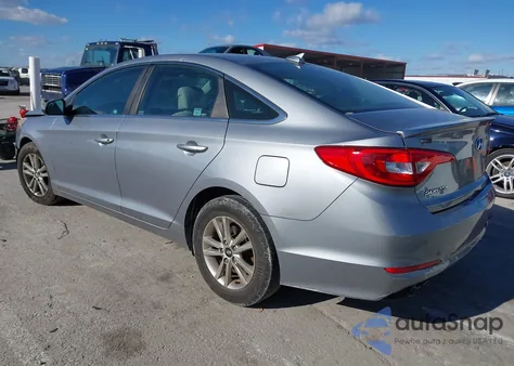 2015 Hyundai Sonata Se z USA, uszkodzony, nr VIN 5NPE24AFXFH004501